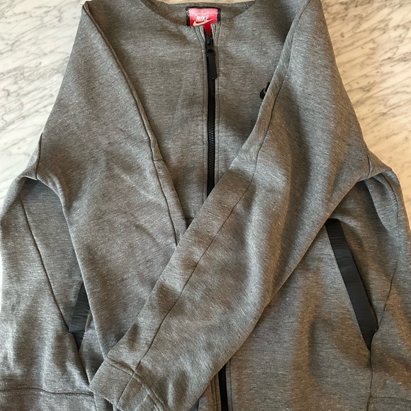 Nike zip up Crewneck - Picture 6 of 13